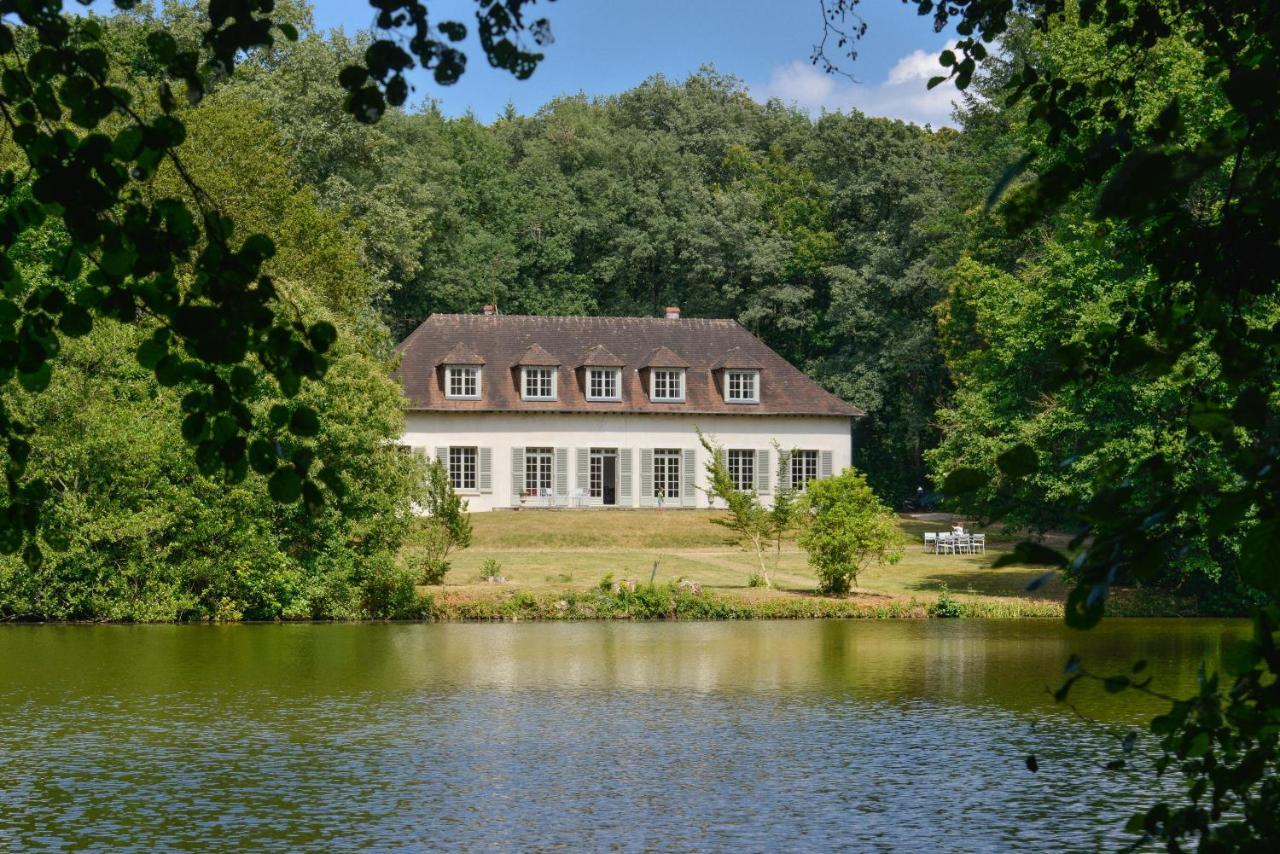 La Genetiere - Grande Maison Avec Etang En Sologne Mery-es-Bois Buitenkant foto